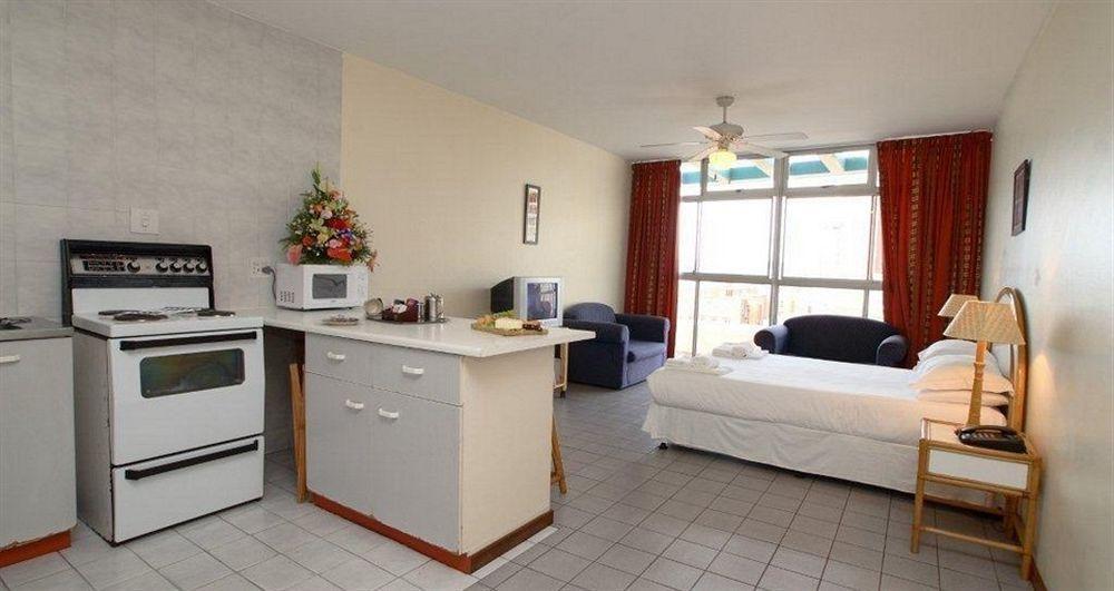 10 South / Durban Sands Экстерьер фото